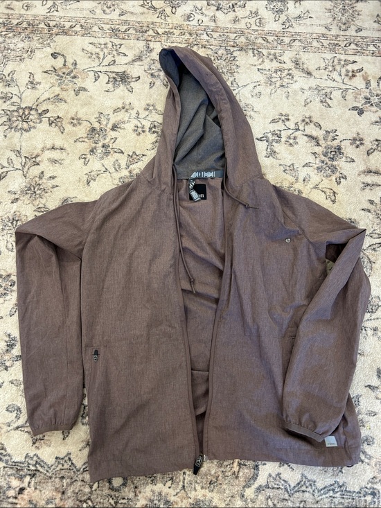 Vuori Jackets & Blazers - Vuori track jacket